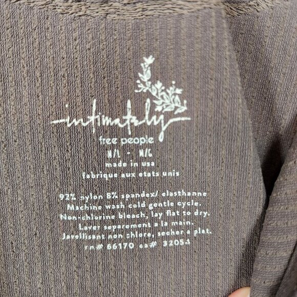 Intimately Free People sz M / L bundle 3 tops ribbed long sleeve laser cut out - Picture 9 of 14